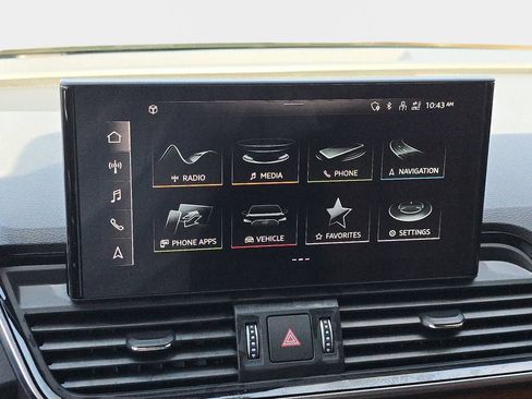 Certified 2021 Audi Q5 e Premium AWD/4WD image 27