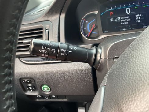 Used 2019 Honda Pilot Touring image 25