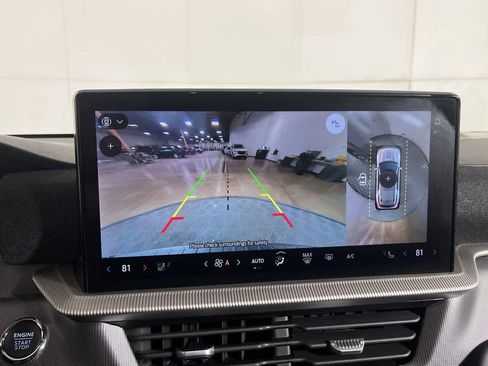 Used 2025 Ford Explorer ST-Line image 19