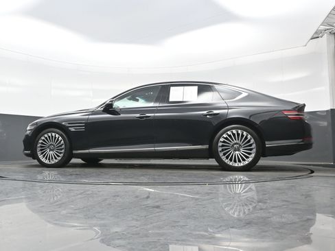Certified 2023 Genesis G80 image 26