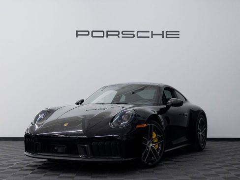 Certified 2025 Porsche 911 Carrera GTS RWD image 1