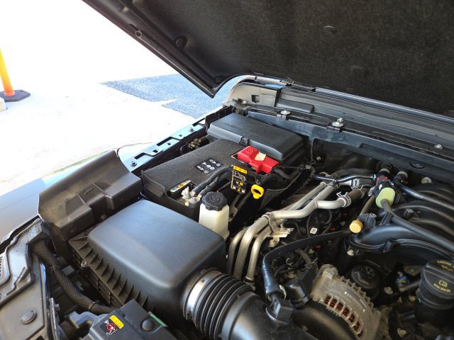 Used 2022 Jeep Wrangler Unlimited Sahara AWD/4WD image 74