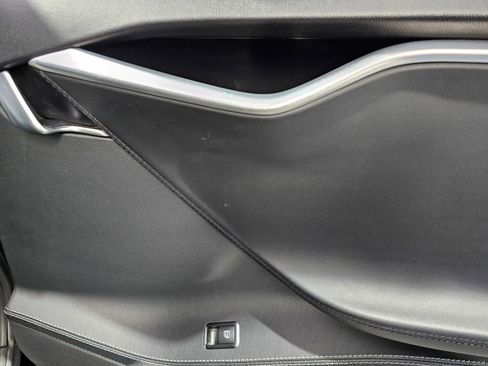 Used 2013 Tesla Model S Performance RWD image 8