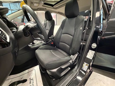 Used 2015 MAZDA MAZDA3 i Touring w/ Technology Package image 7