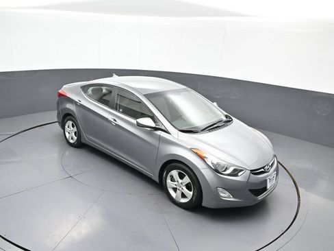 Used 2012 Hyundai Elantra GLS w/ Preferred Pkg 3 FWD image 34