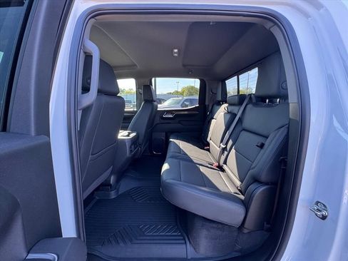 New 2026 Chevrolet Silverado 1500 LT Trail Boss w/ Convenience Package II AWD/4WD image 9