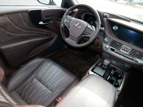 Used 2018 Lexus LS 500 LS 500 image 9