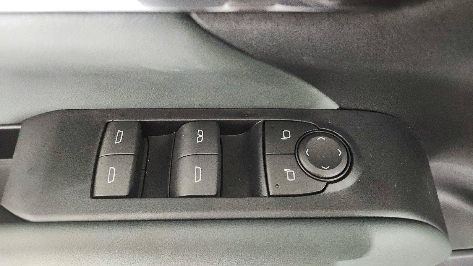 New 2027 GMC Terrain AT4 AWD/4WD image 18