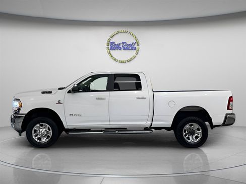 Used 2019 RAM 2500 Big Horn AWD/4WD image 3