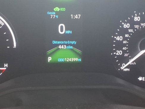 Used 2021 Toyota Sienna LE w/ LE Plus Package FWD image 33