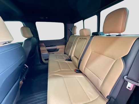 Used 2022 Ford F150 Lariat AWD/4WD image 27