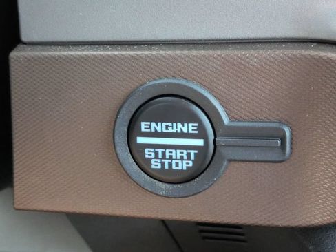 Used 2023 Ford Bronco Outer Banks AWD/4WD image 27