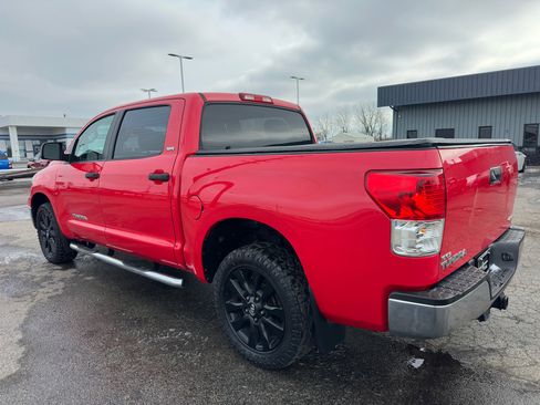 Used 2012 Toyota Tundra 4x4 CrewMax image 9