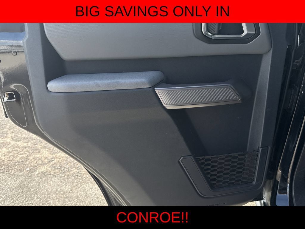 Used 2023 Ford Bronco Black Diamond AWD/4WD image 23