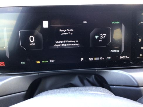 Used 2024 Kia EV9 Light Long Range RWD image 7