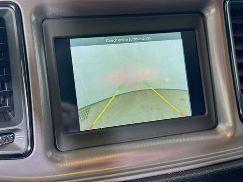 Used 2023 Dodge Challenger R/T image 9