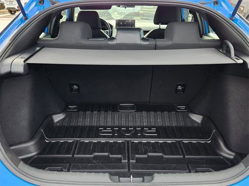 Used 2022 Honda Civic Sport image 11