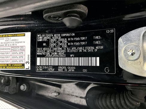 Used 2024 Toyota 4Runner TRD Off-Road Premium image 26