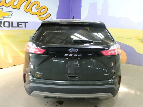 Used 2023 Ford Edge SEL AWD/4WD image 7