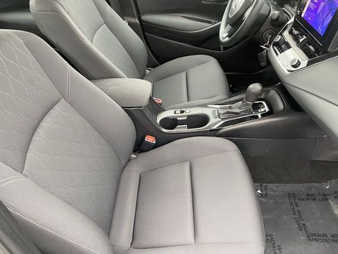 Certified 2024 Toyota Corolla LE FWD image 17