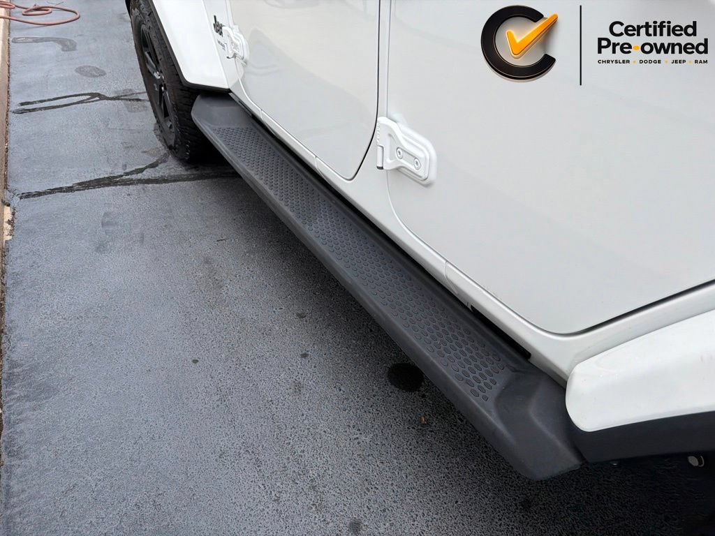 Certified 2021 Jeep Wrangler Unlimited Sahara AWD/4WD image 12