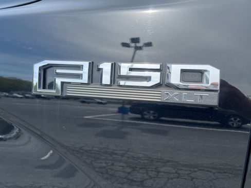 Used 2016 Ford F150 XLT w/ Equipment Group 301A Mid RWD image 11