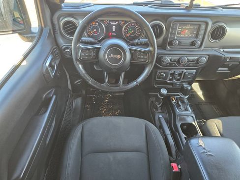 Used 2018 Jeep Wrangler Unlimited Sport S AWD/4WD image 29