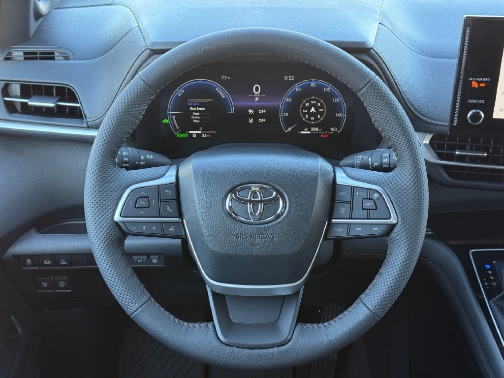 New 2026 Toyota Sienna Limited AWD/4WD image 22