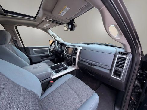Used 2017 RAM 1500 Big Horn RWD image 20