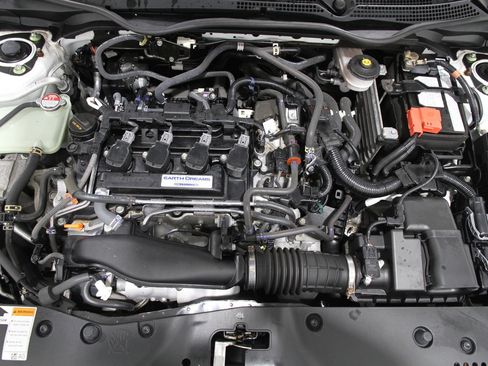 Used 2019 Honda Civic Sport image 19