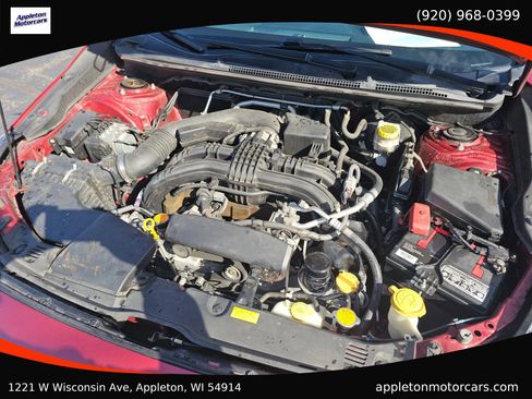 Used 2017 Subaru Impreza 2.0i image 3