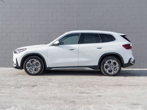 Used 2025 BMW X1 xDrive28i image 2