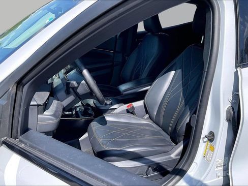 Used 2023 Ford Mustang Mach-E Select RWD image 25