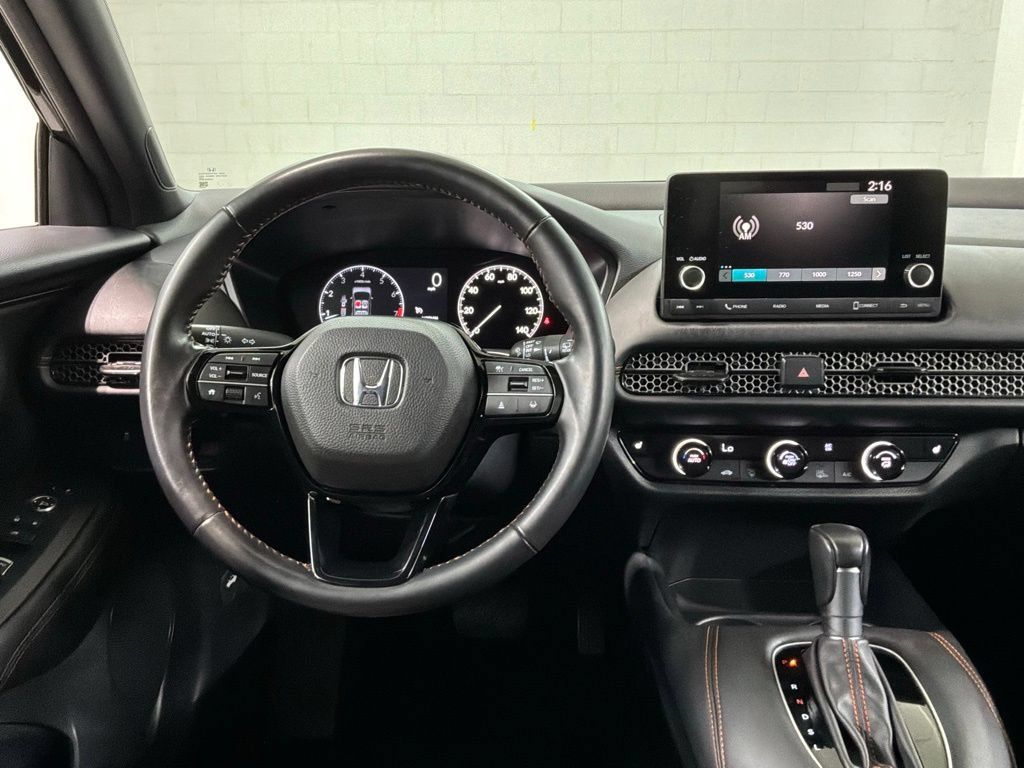 Used 2025 Honda HR-V Sport image 8
