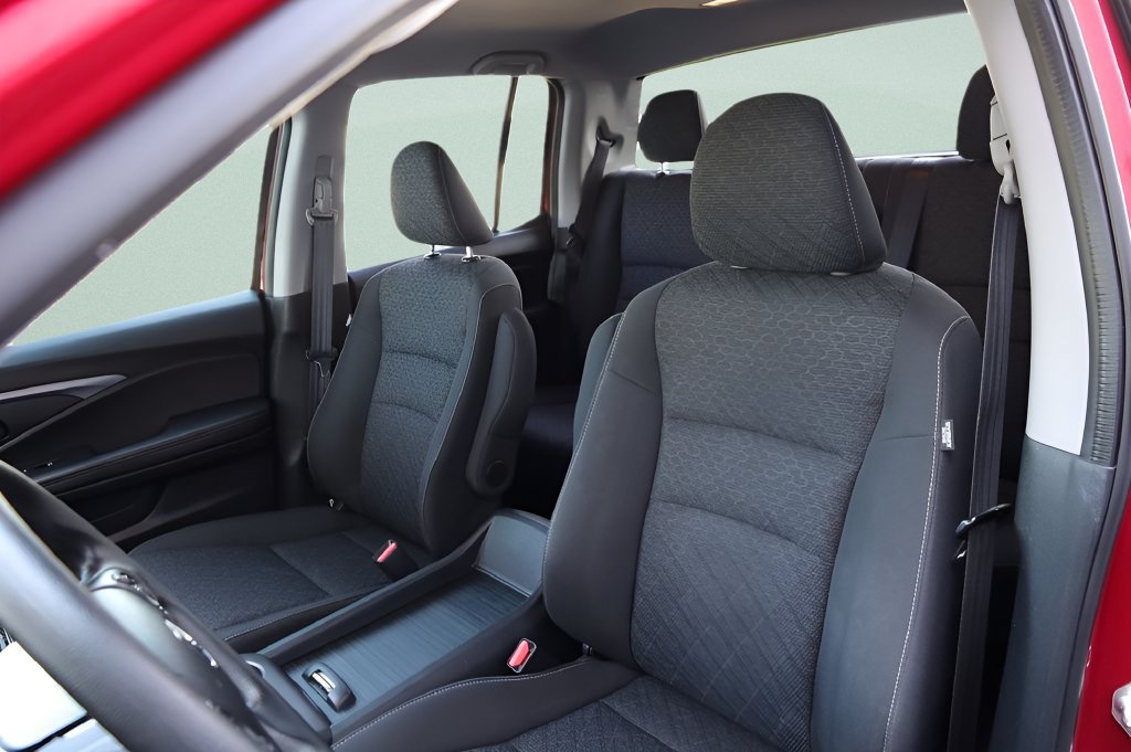 Used 2023 Honda Ridgeline Sport image 19