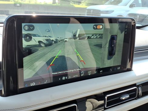 New 2026 Lincoln Aviator AWD image 15