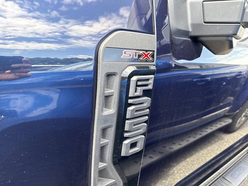 Used 2024 Ford F250 XL w/ STX Appearance Package AWD/4WD image 6