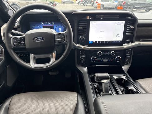 Used 2025 Ford F150 Lariat w/ Equipment Group 502A High image 22