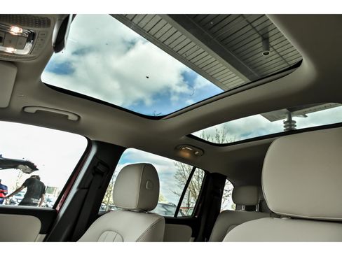 New 2026 Mercedes-Benz GLB 250 4MATIC image 8