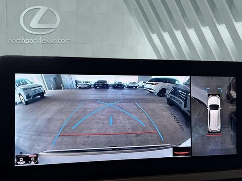 Certified 2022 Lexus GX 460 Luxury w/ Sport Design Package AWD/4WD image 19