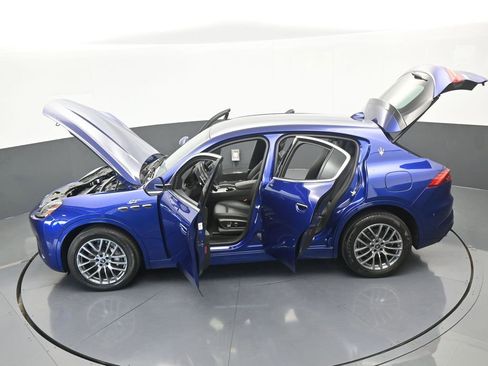 Used 2024 Maserati Grecale GT image 71