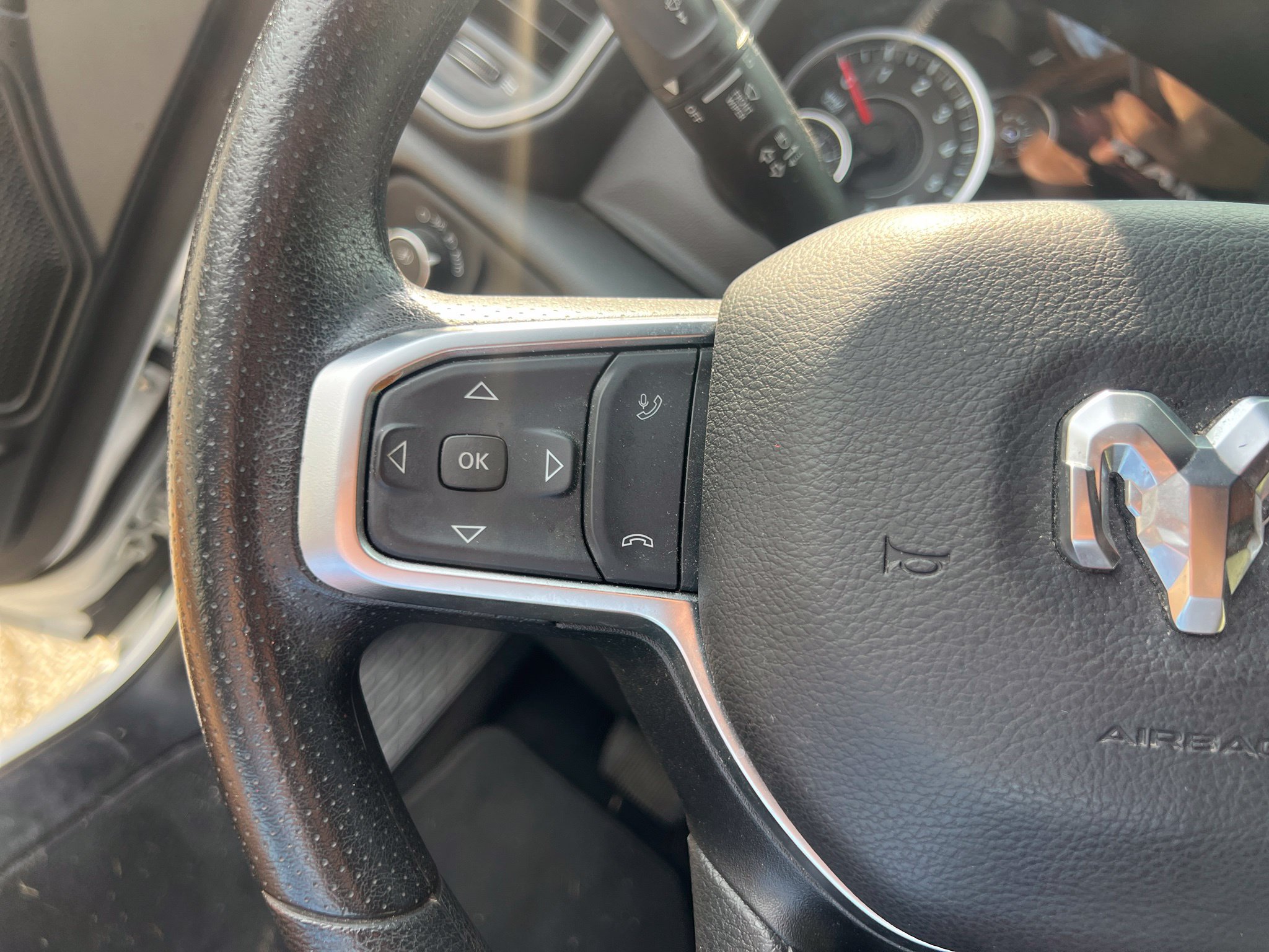 Used 2025 RAM 1500 Tradesman w/ Night Edition AWD/4WD image 19