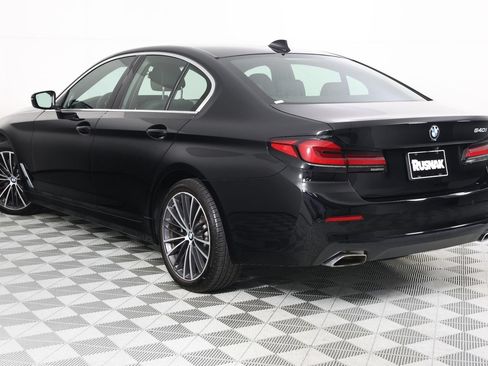 Used 2023 BMW 540i w/ Premium Package RWD image 2