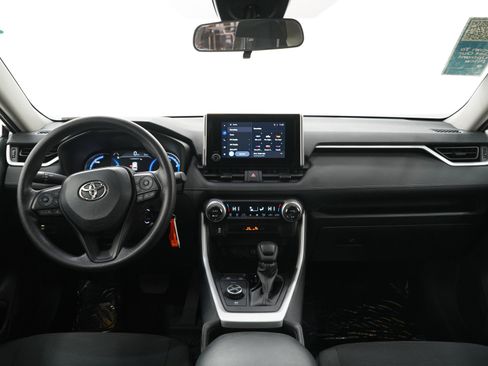Used 2025 Toyota RAV4 LE AWD/4WD image 14
