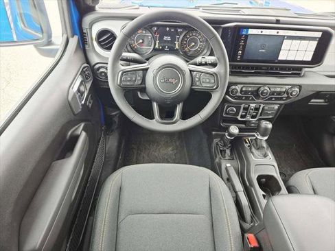 Certified 2025 Jeep Wrangler Unlimited Sport AWD/4WD image 10