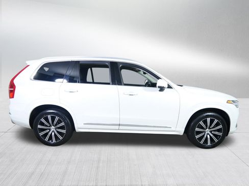 Used 2021 Volvo XC90 T8 Inscription Expression image 8