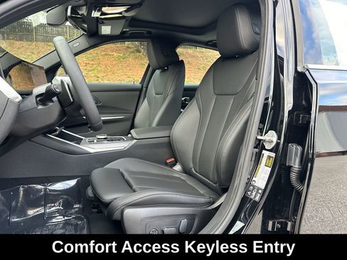 Used 2025 BMW 330i xDrive 330i xDrive w/ M Sport Package image 15