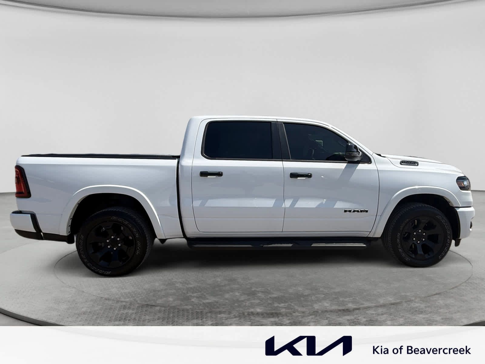 Used 2025 RAM 1500 Big Horn AWD/4WD image 4