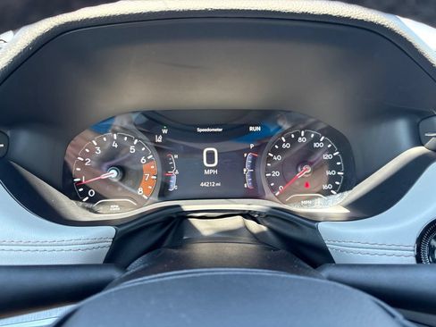 Used 2025 Jeep Compass Limited AWD/4WD image 33