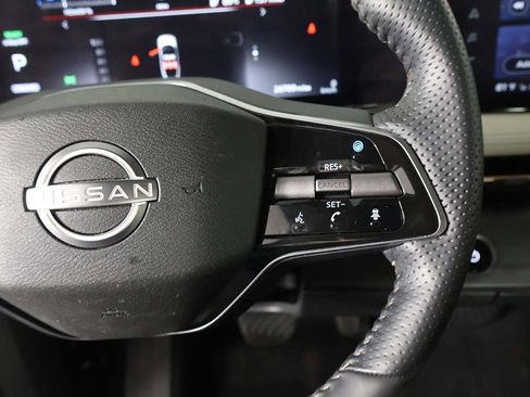 Used 2023 Nissan Ariya FWD image 42